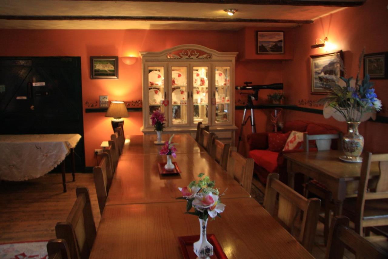 The Old School House B&B Ballinskelligs Exterior photo