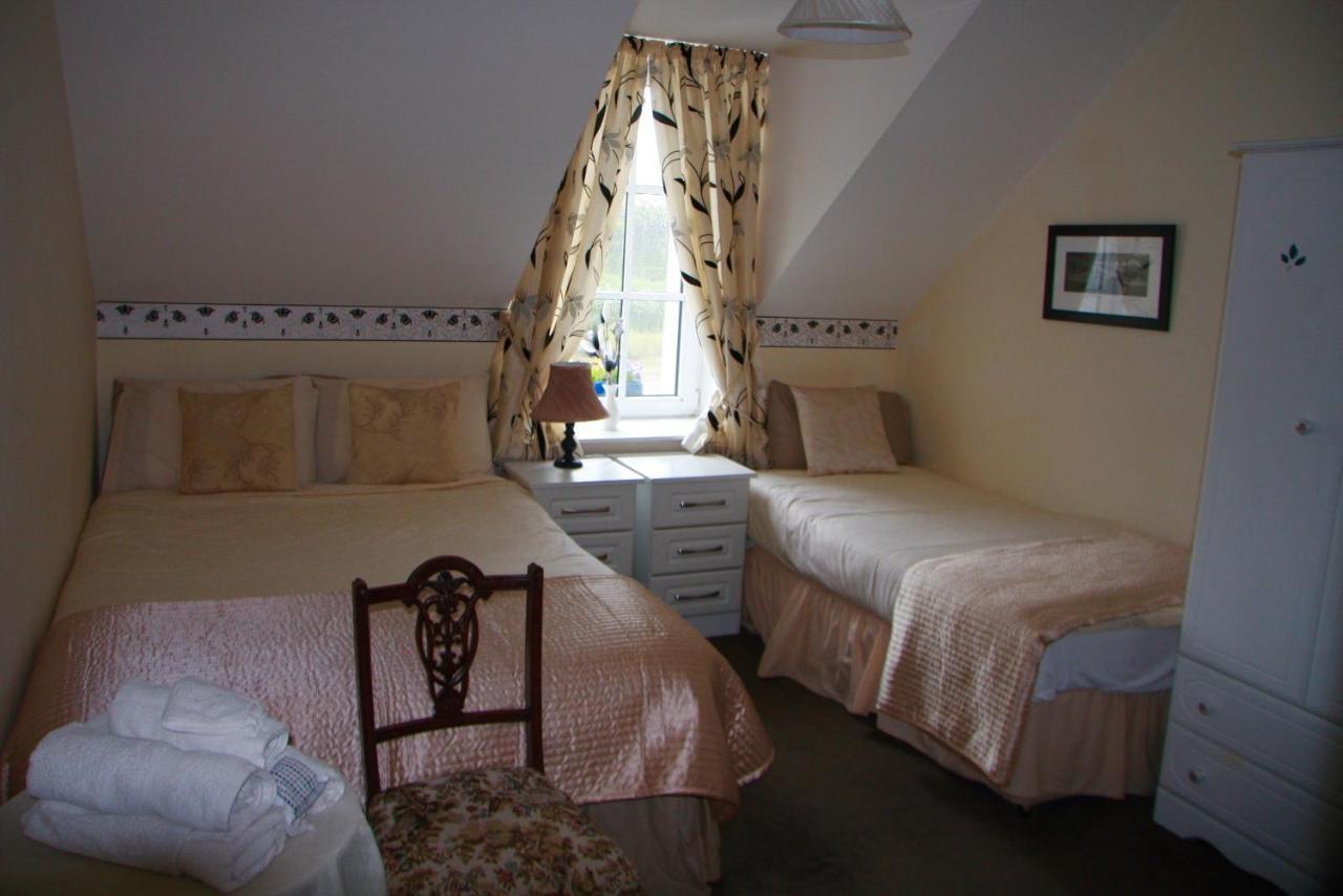 The Old School House B&B Ballinskelligs Exterior photo