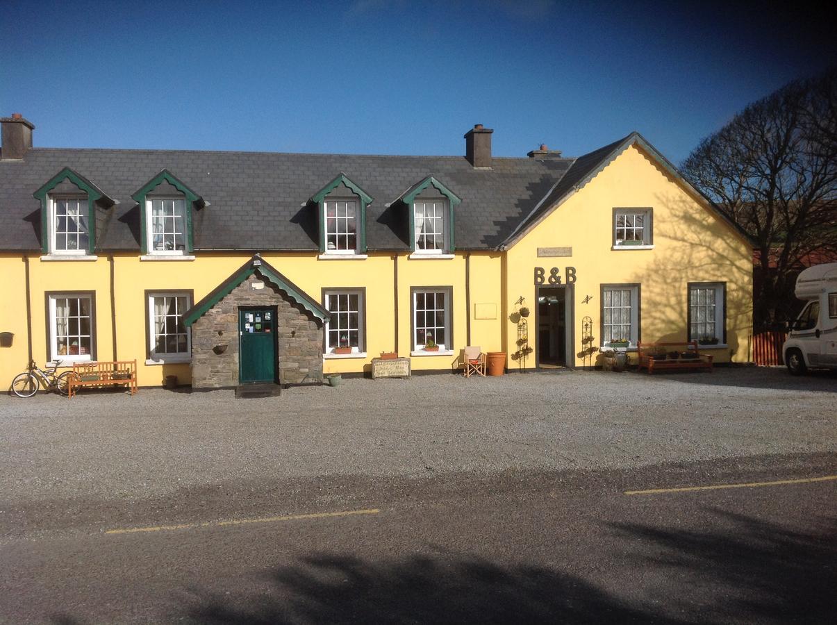 The Old School House B&B Ballinskelligs Exterior photo
